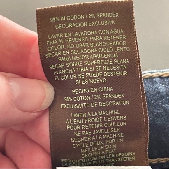 Kut from the Kloth Bootcut Jeans – Embroidered Button Pockets – Size 4 - Picture 9 of 14